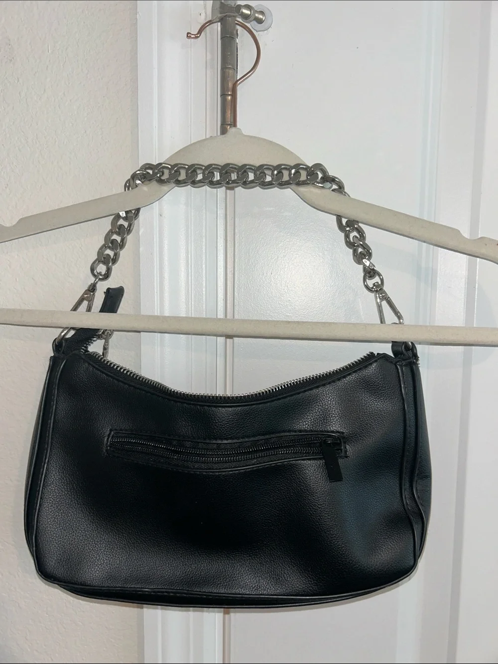 Madden NYC Black Chain-Handle Shoulder Bag